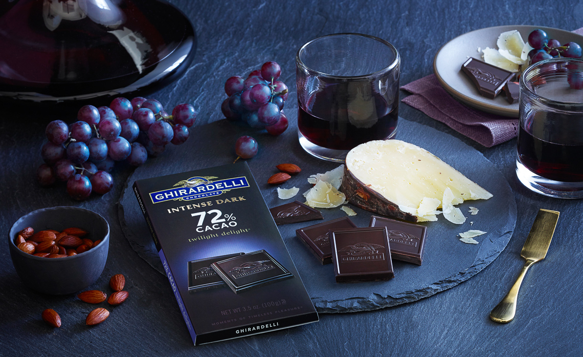 Ghirardelli:Intense Dark Chocolate 72